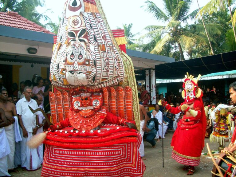 Dhandiyanghanathu Bhagavathy Theyyam